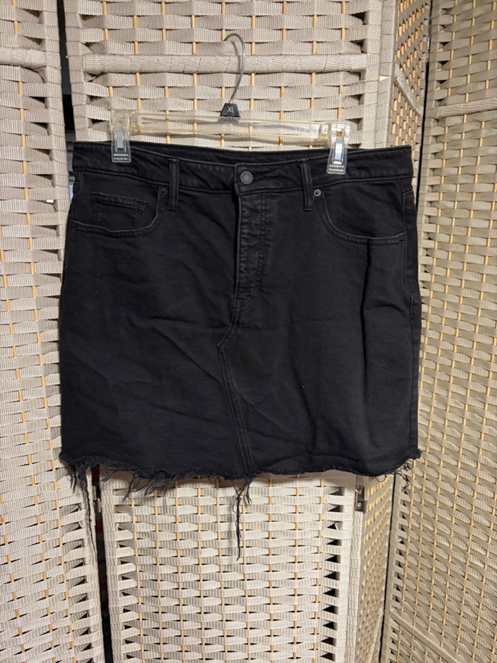 Old Navy Black Distressed Denim Mini Skirt - Classic Casual